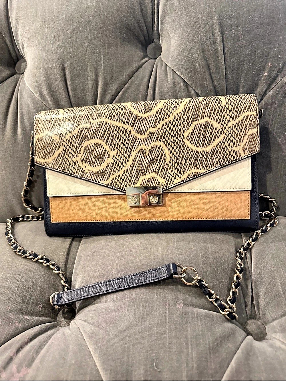 Tory Burch Colorblock T-Lock Chain Clutch Crossbody Bag | Navy, Tan & White